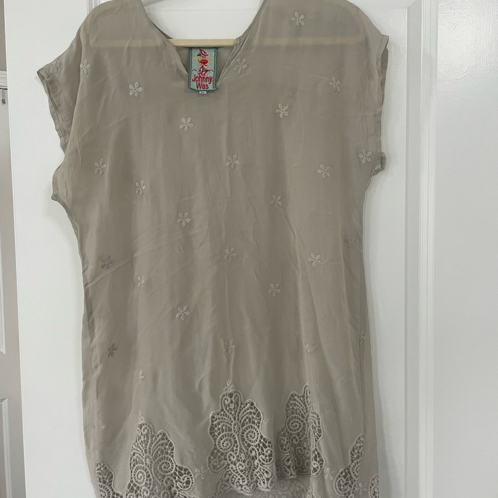 Johnny Was Tan Cap Sleeve Embroidered Tunic Dress